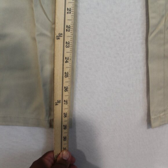 Old Navy Beige Men Chino Pants Ultimate Built In Flex Size 38X30 - Picture 5 of 10